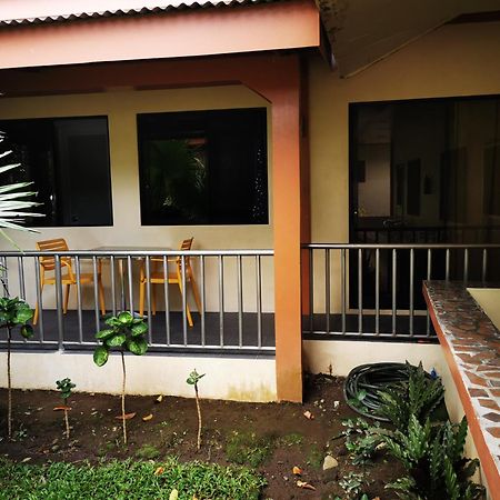Marianita'S Cottages Mambajao Exterior photo